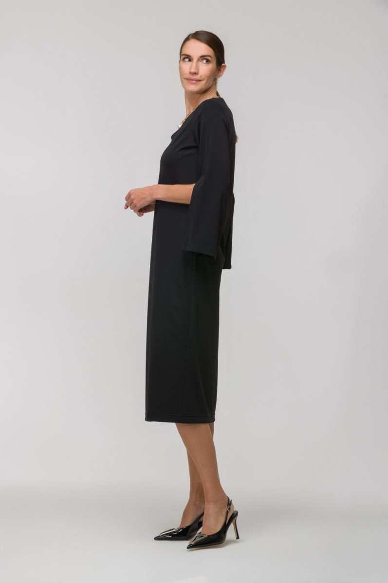 Платье прямое Helmidge