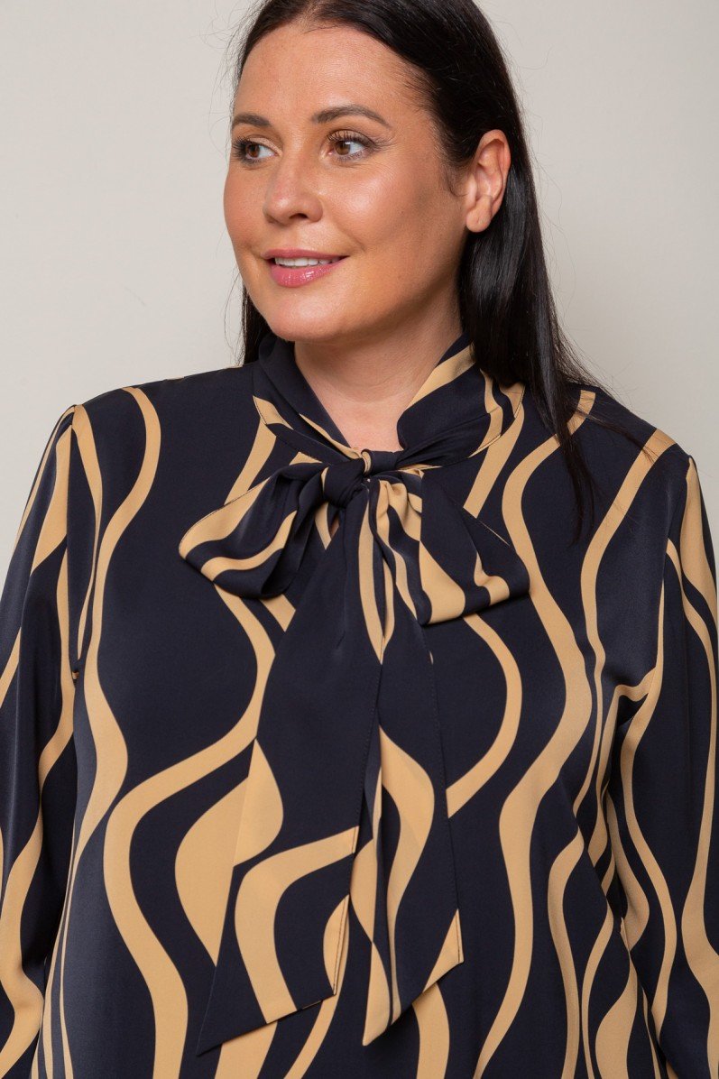 Платье прямое Amazone