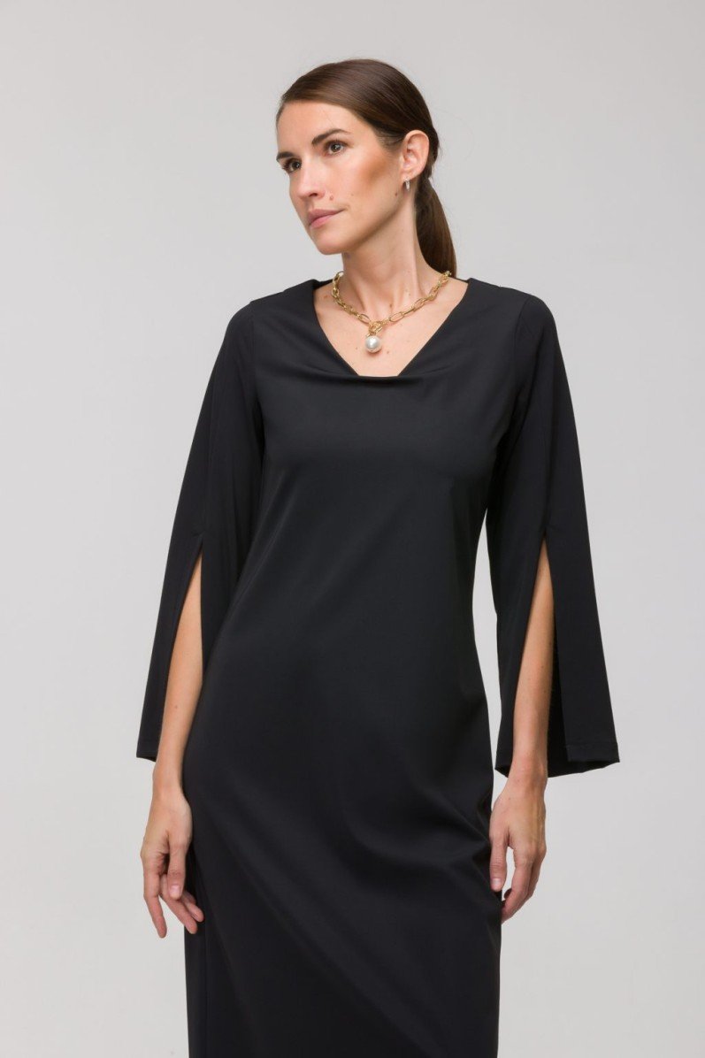 Платье прямое Helmidge