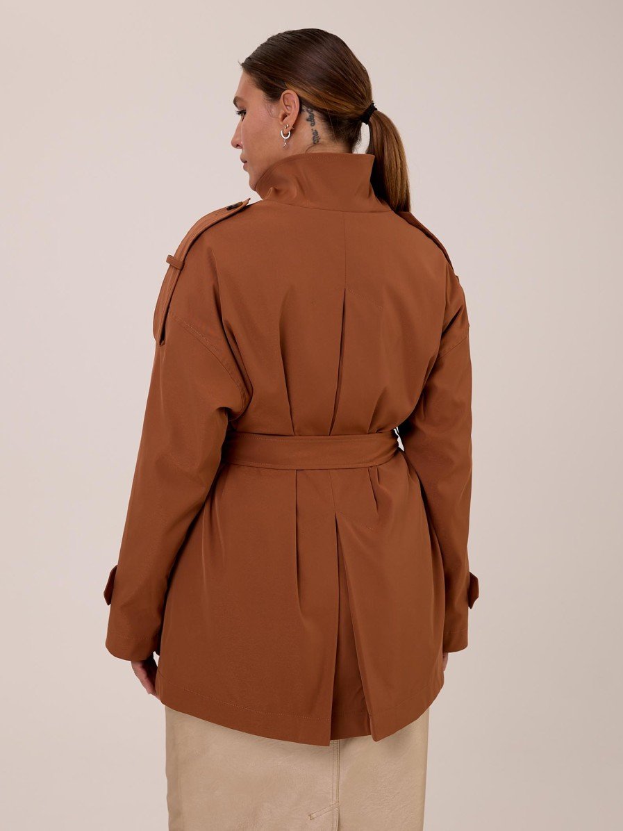 Ветровка MODRESS